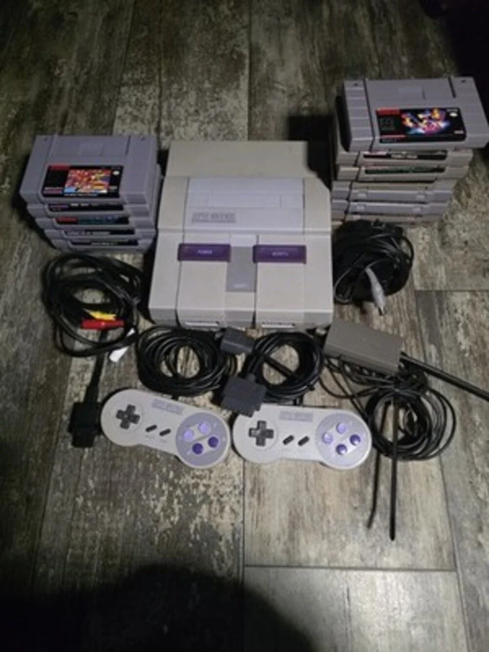 SNES Nintendo Console Bundle w/ 14 Games, Controllers, -tested